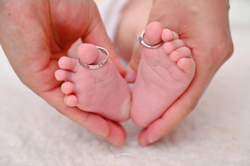 漳州怀孕肚子一边高一边低